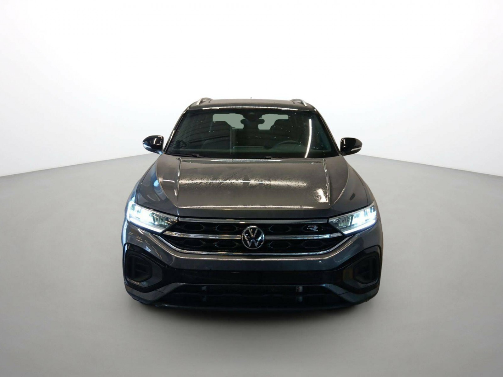 VOLKSWAGEN T-ROC 5