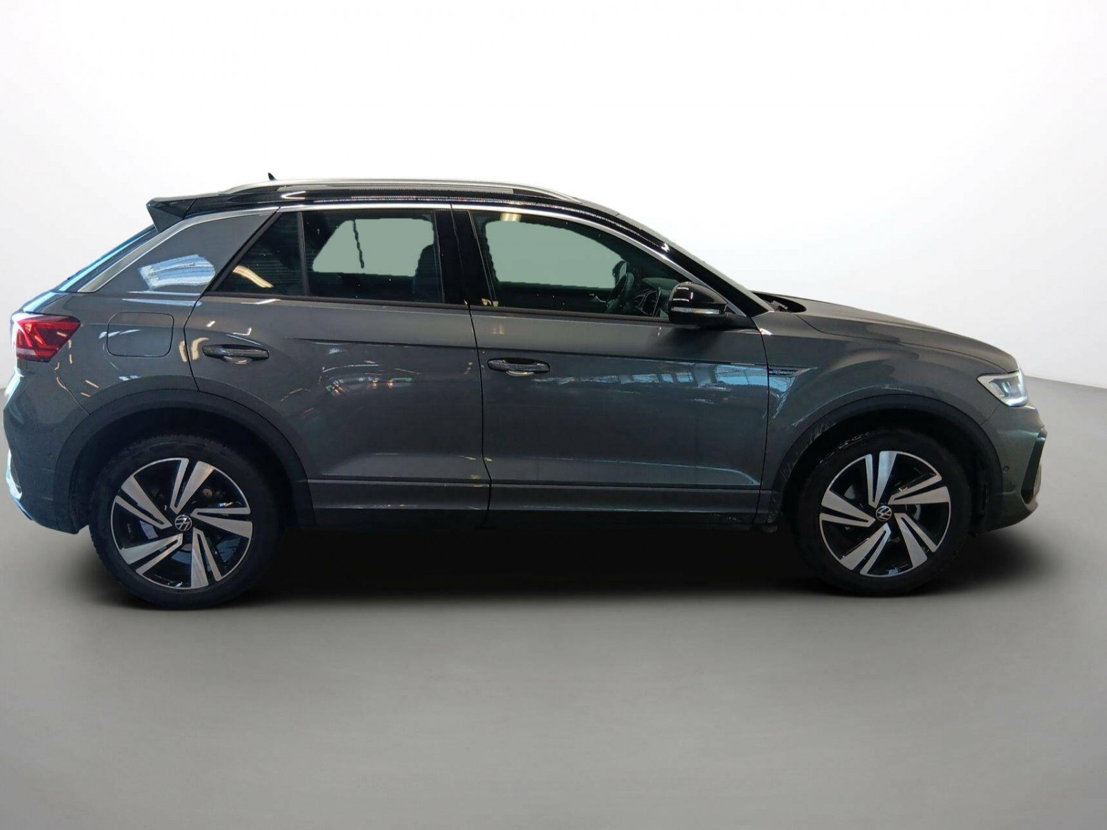 VOLKSWAGEN T-ROC 14