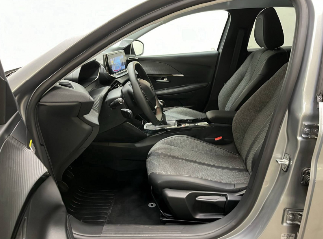 PEUGEOT 208 PURETECH 100 S&S BVM6 ALLURE 11