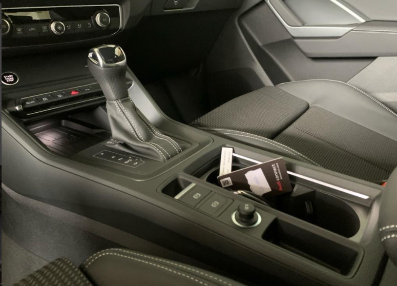 Audi - Q3 35 TDI 150 CH S TRONIC 7 S LINE 15