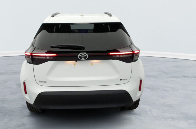 TOYOTA - Yaris Cross Hybride 130h 2WD Design 5