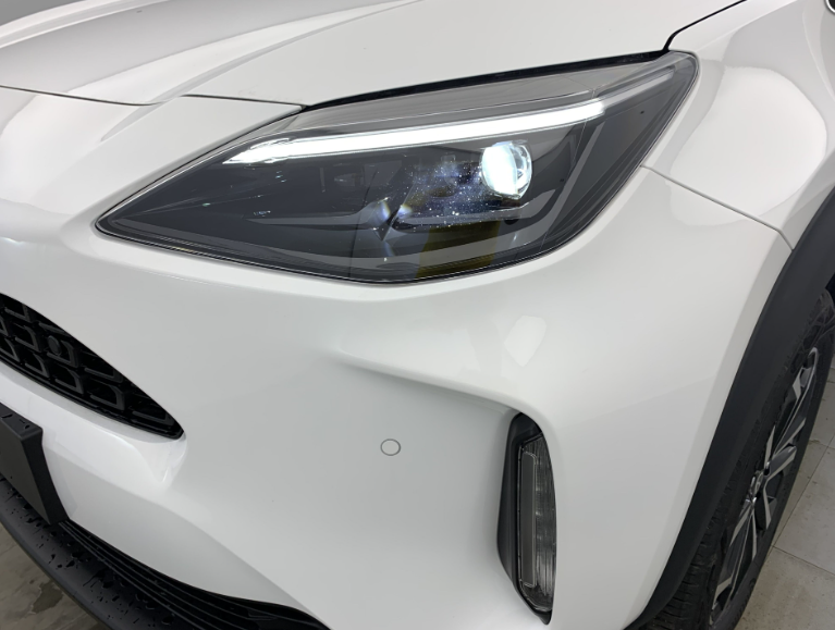 TOYOTA - Yaris Cross Hybride 130h 2WD Design 21