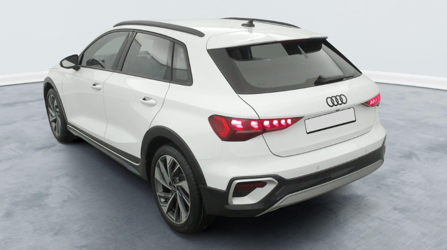 Audi - A3 ALLSTREET 35 TDI 150 S TRONIC 7 DESIGN 4